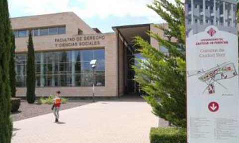 Universidad Castilla La Mancha (UCLM) - Campus Ciudad Real