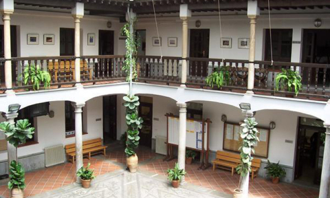 Universidad de Granada-Centro de Lenguas Modernas 